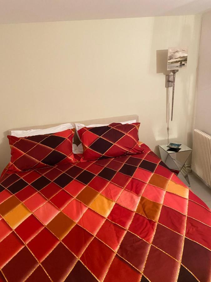 Chambre D'Hotes Du Carre Des Arts Онфлёр Экстерьер фото